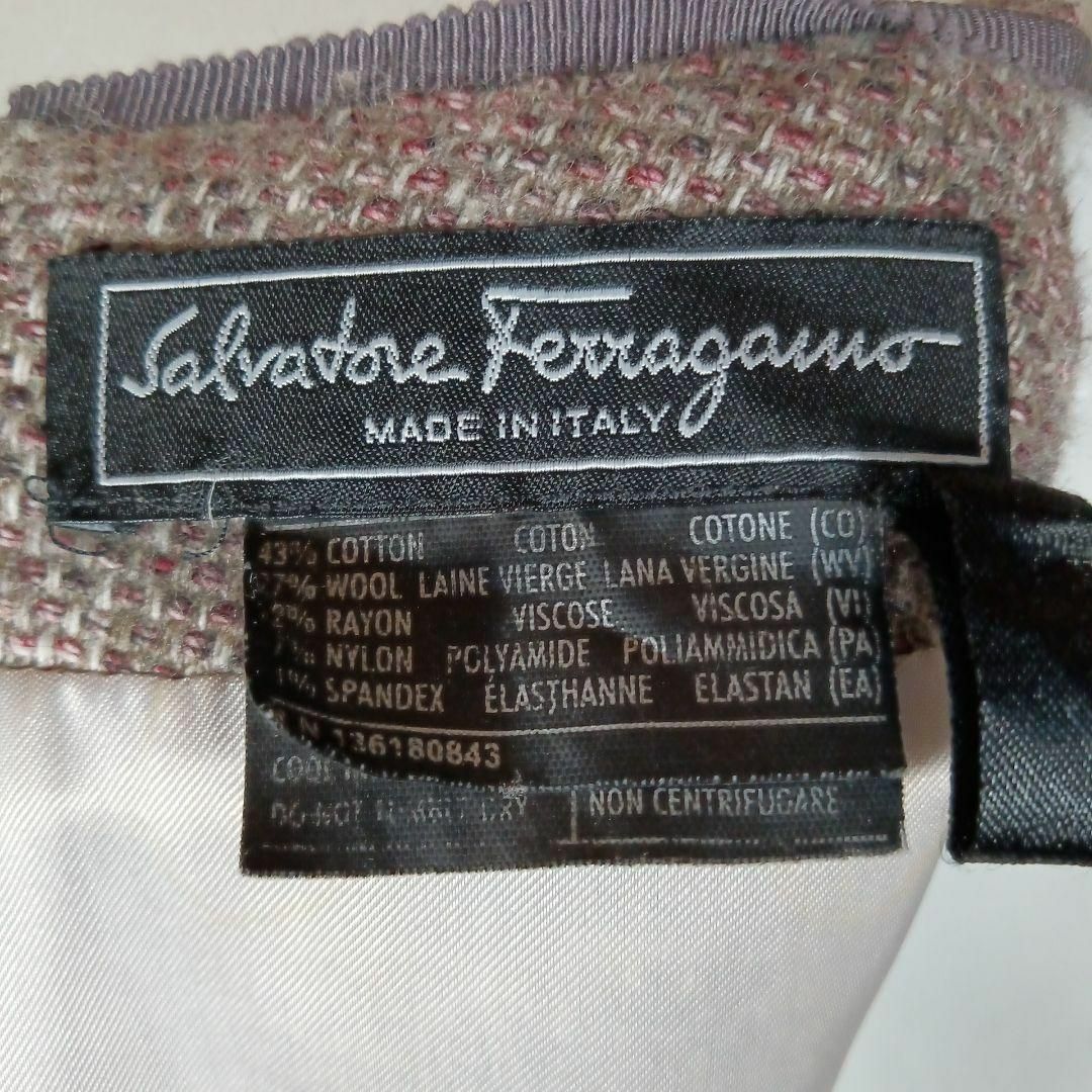 Salvatore Ferragamo(サルヴァトーレフェラガモ)のく429超美品　サルヴァトーレフェラガモ　ワンピース　ツイード　チェック レディースのワンピース(その他)の商品写真