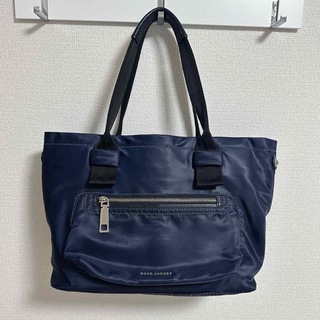 マークバイマークジェイコブス(MARC BY MARC JACOBS)の【美品】MARC JACOBS マークジェイコブス ナイロン トートバッグ 紺色(トートバッグ)