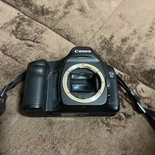 キヤノン(Canon)のキヤノン Canon EOS5D  初代版　レンズ付(デジタル一眼)