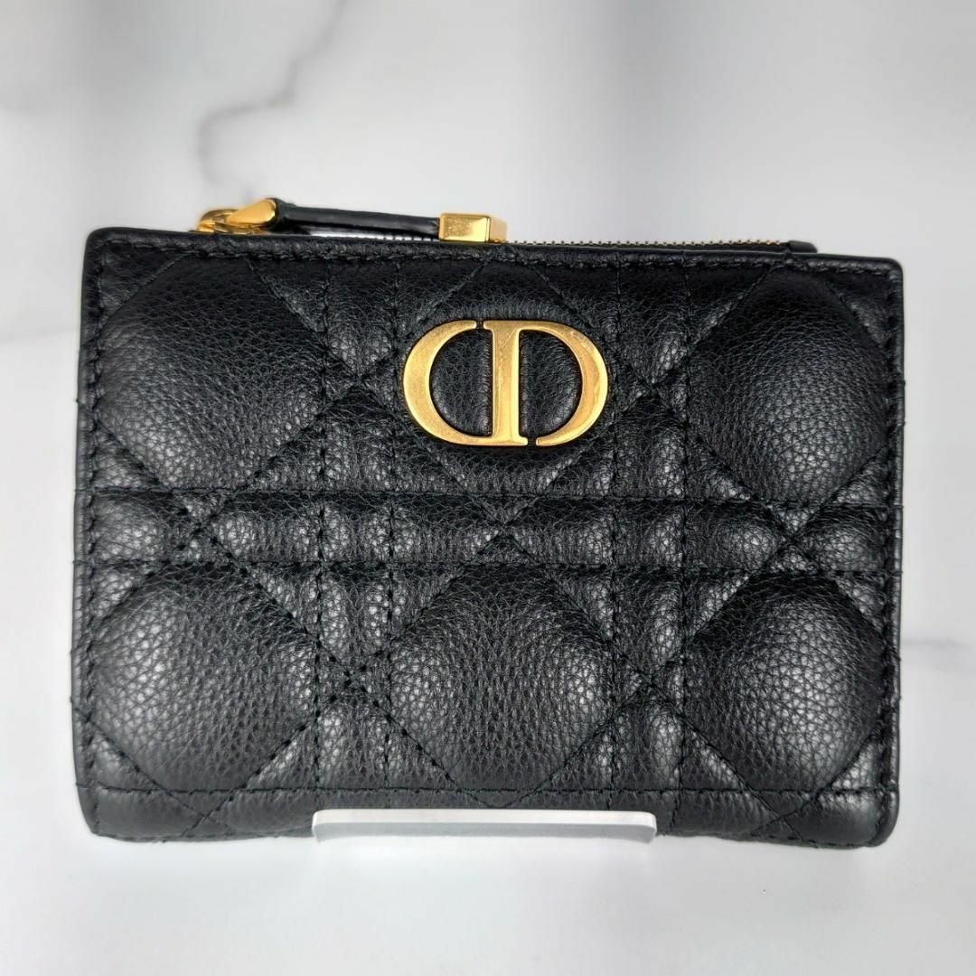 Christian Dior(クリスチャンディオール)の未使用品 クリスチャンディオール カロ ダリアウォレット 二つ折り財布 黒 レディースのファッション小物(財布)の商品写真