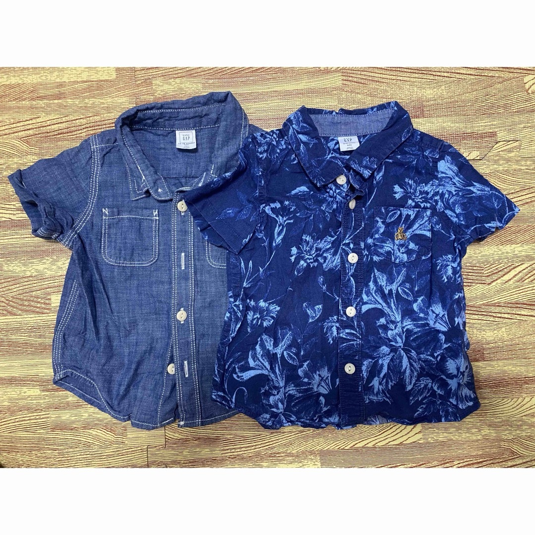 GAP(ギャップ)のGAP 半袖シャツ　2枚セット キッズ/ベビー/マタニティのベビー服(~85cm)(シャツ/カットソー)の商品写真