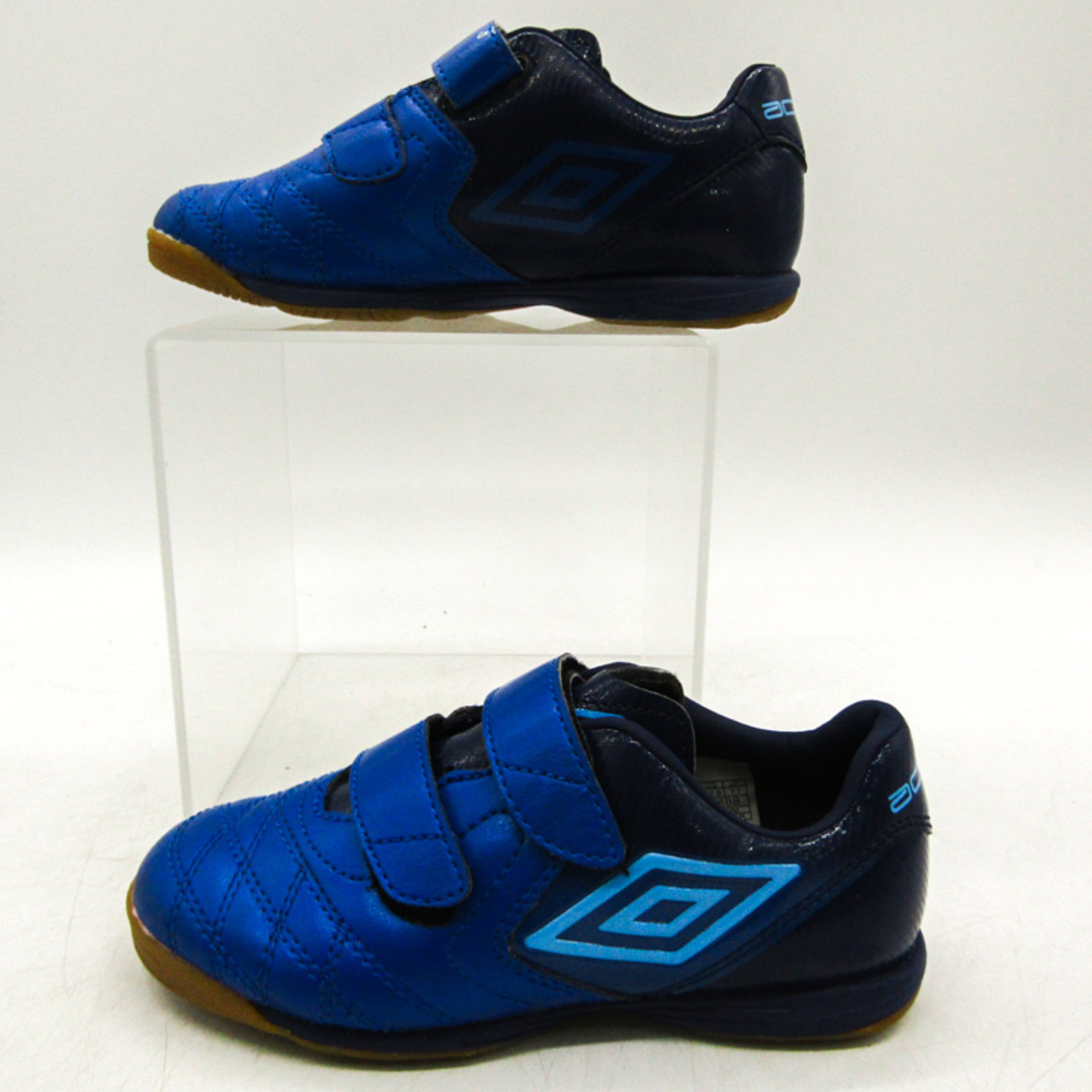 アンブロ スニーカー ローカット フットサル シューズ ACRCT  UU4OJB06BB シューズ 靴 キッズ 男の子用 17サイズ ブルー UMBRO キッズ/ベビー/マタニティのキッズ靴/シューズ(15cm~)(スニーカー)の商品写真