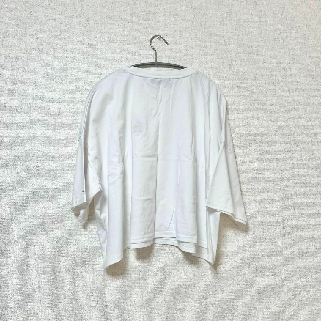 PLAYBOY(プレイボーイ)のPLAYBOY　プレイボーイ　半袖白ロゴTシャツ　半袖　白Tシャツ　ロゴTシャツ レディースのトップス(Tシャツ(半袖/袖なし))の商品写真