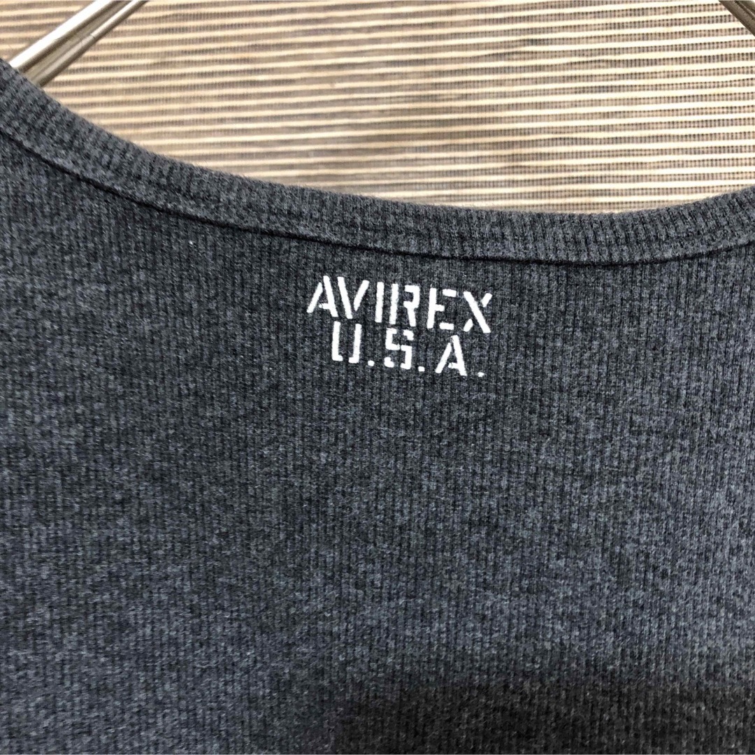 AVIREX(アヴィレックス)の【アビレックス】長袖Tシャツ　ロンT　黒　ダークグレー　無地　ワンポイント12 メンズのトップス(Tシャツ/カットソー(七分/長袖))の商品写真