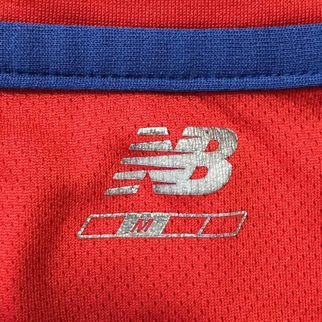 New Balance(ニューバランス)のNB ニューバランス ランニングシャツ Mサイズ 赤 長袖 スポーツ/アウトドアのトレーニング/エクササイズ(ウォーキング)の商品写真