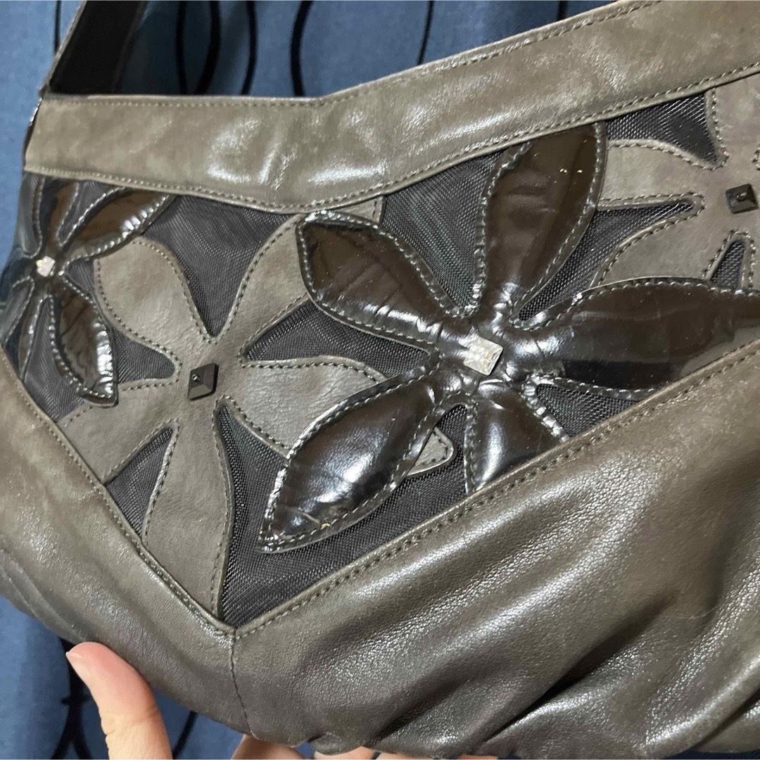 IBIZA(イビザ)のIBIZAラインストーン 本革 ショルダーバッグ レディースのバッグ(ショルダーバッグ)の商品写真