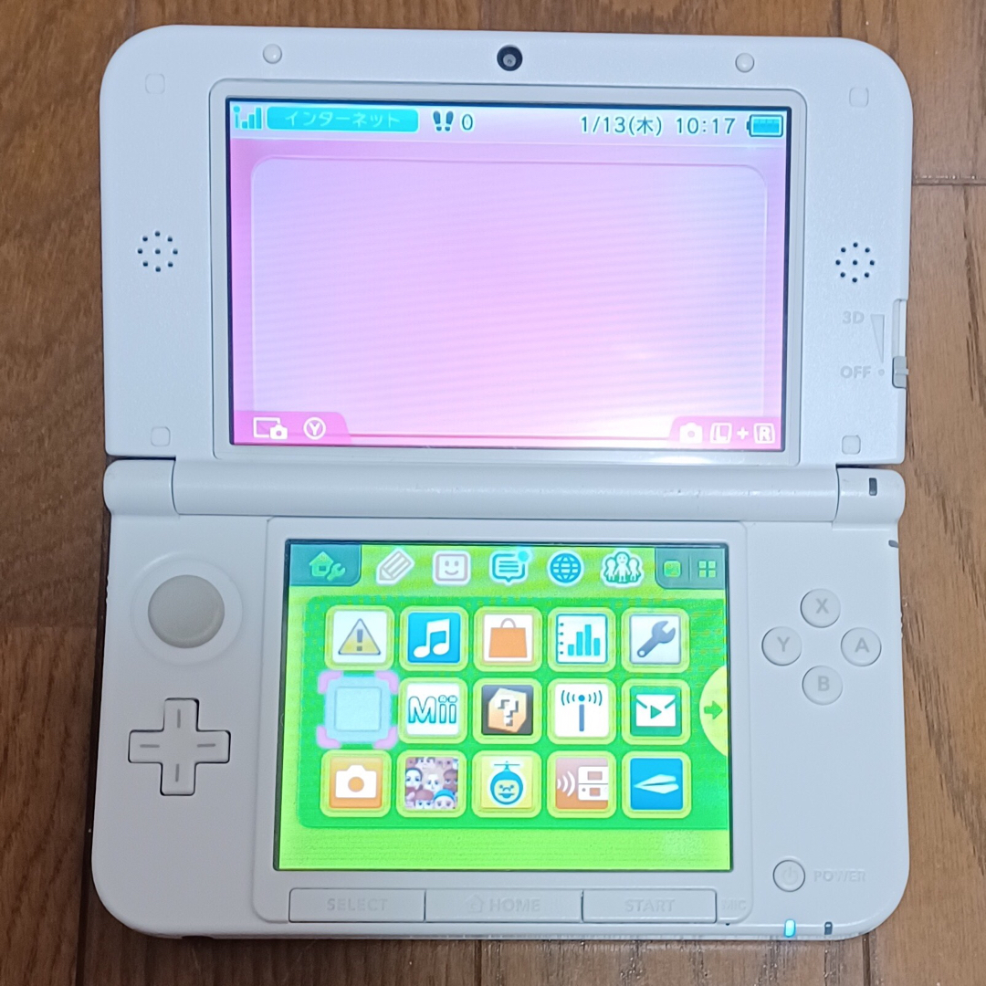 ニンテンドー3DS(ニンテンドー3DS)のニンテンドー3DS LL ピンク×ホワイト 中古 エンタメ/ホビーのゲームソフト/ゲーム機本体(携帯用ゲーム機本体)の商品写真