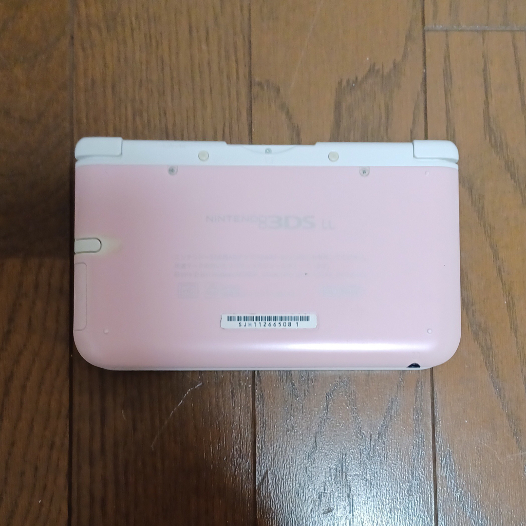 ニンテンドー3DS(ニンテンドー3DS)のニンテンドー3DS LL ピンク×ホワイト 中古 エンタメ/ホビーのゲームソフト/ゲーム機本体(携帯用ゲーム機本体)の商品写真