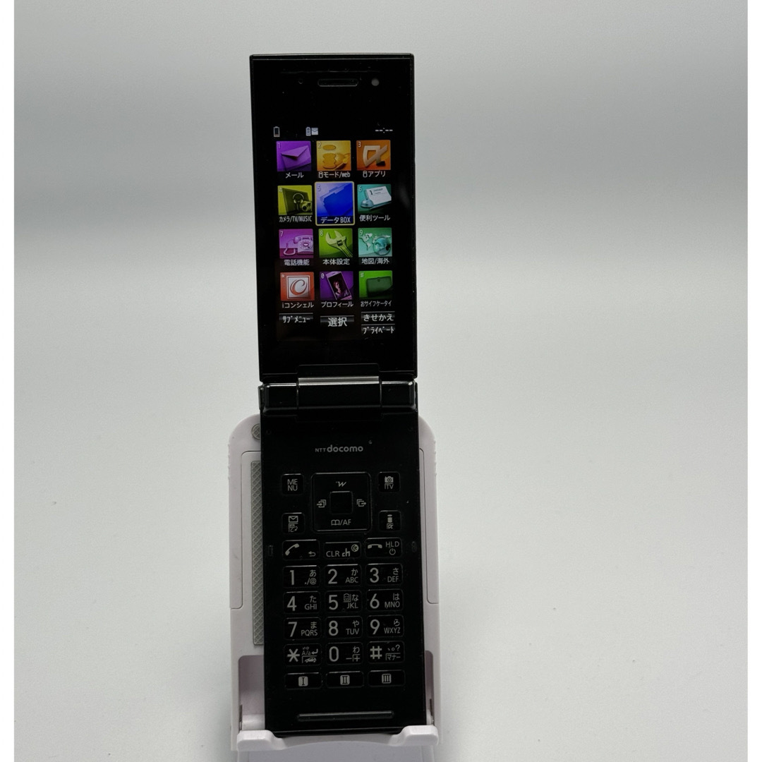docomo STYLE series  P-06C  スマホ/家電/カメラのスマートフォン/携帯電話(携帯電話本体)の商品写真