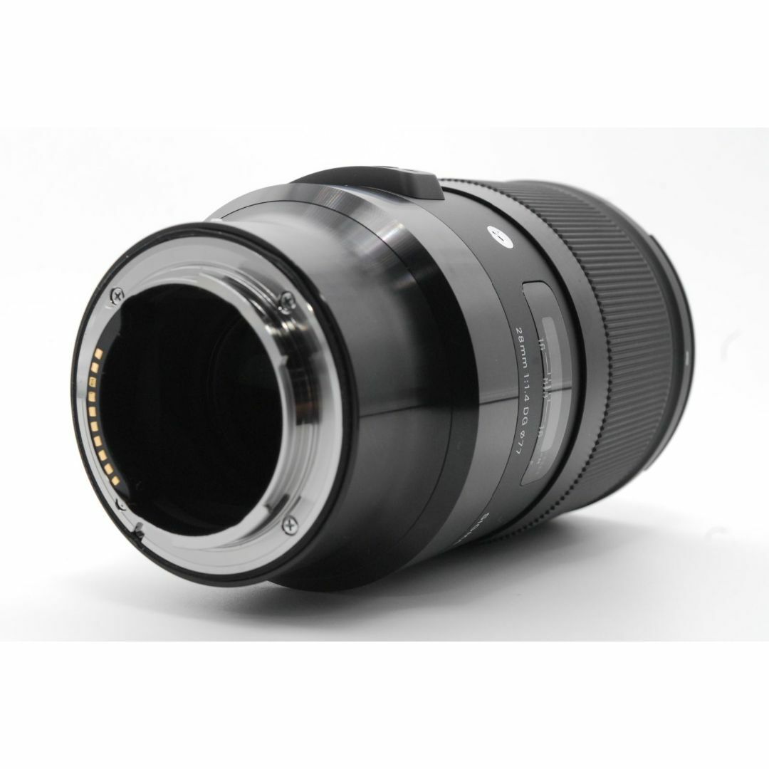 SIGMA(シグマ)の≪ほぼ新品≫ シグマ 28mm F1.4 DG HSM ソニーE用 スマホ/家電/カメラのカメラ(レンズ(単焦点))の商品写真