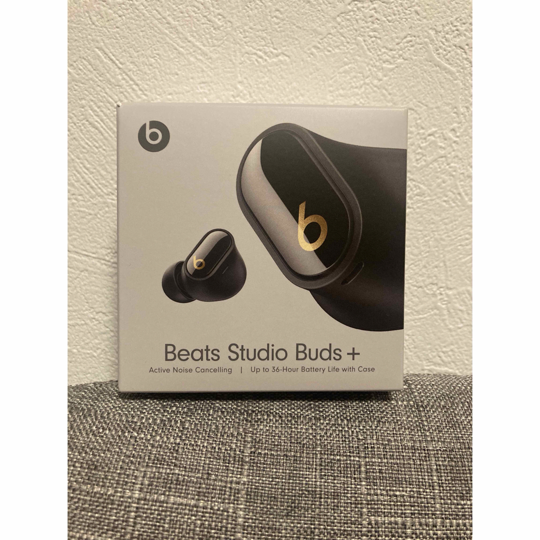 Beats by Dr Dre(ビーツバイドクタードレ)の【Beats Studio Buds+】完全ワイヤレスイヤホン  スマホ/家電/カメラのオーディオ機器(ヘッドフォン/イヤフォン)の商品写真