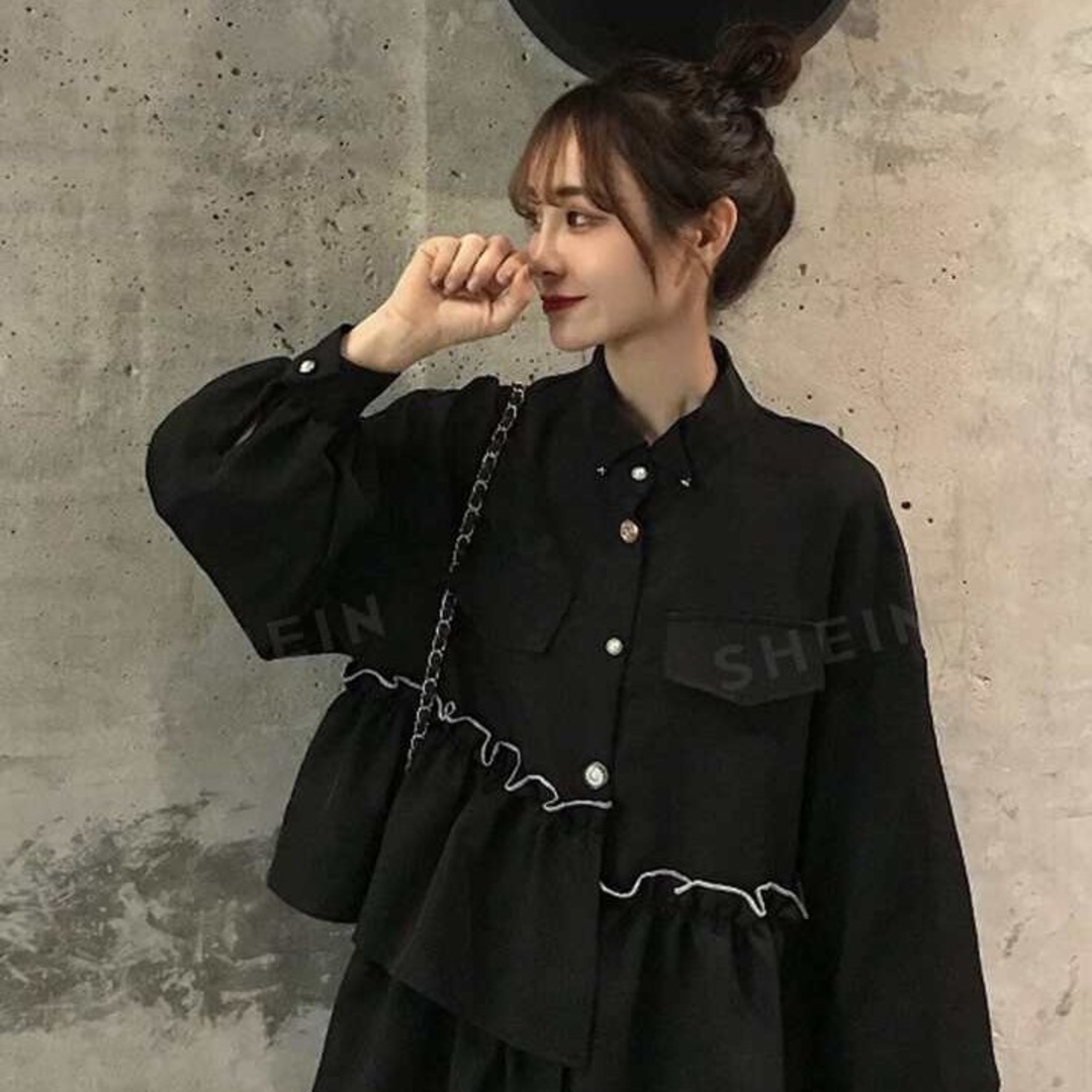 SHEIN(シーイン)の黒いおしゃれブラウス レディースのトップス(シャツ/ブラウス(長袖/七分))の商品写真