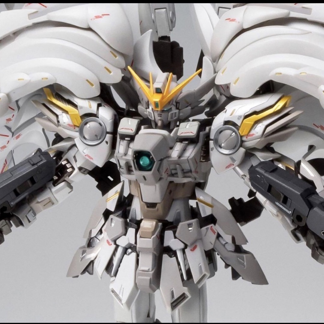 Gundam Collection（BANDAI）(ガンダムコレクション)のMETAL COMPOSITE ウイングガンダムスノーホワイトプレリュード エンタメ/ホビーのおもちゃ/ぬいぐるみ(模型/プラモデル)の商品写真