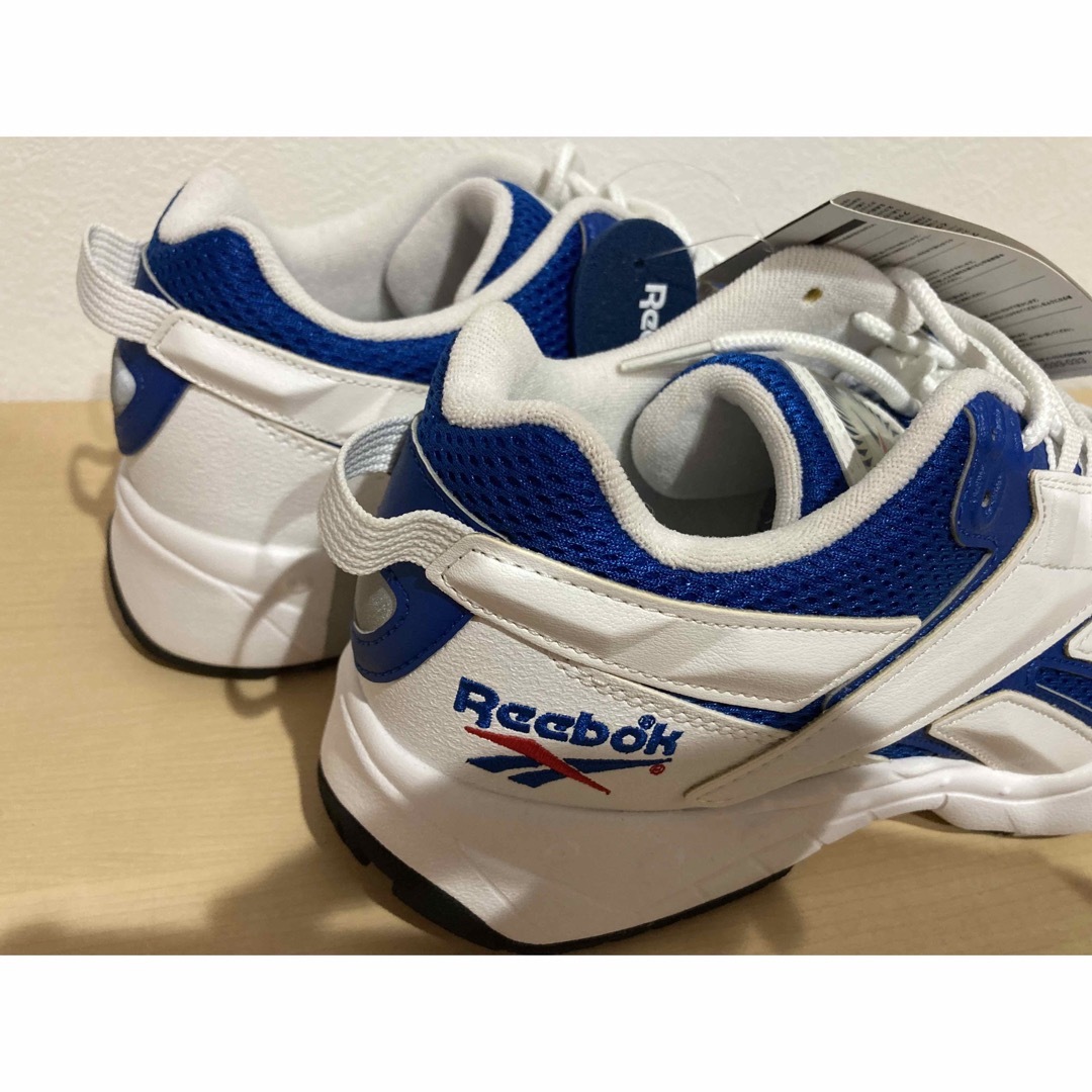 Reebok(リーボック)の新品.*Reebok リーボック INTV96 US10(28cm) スニーカー メンズの靴/シューズ(スニーカー)の商品写真