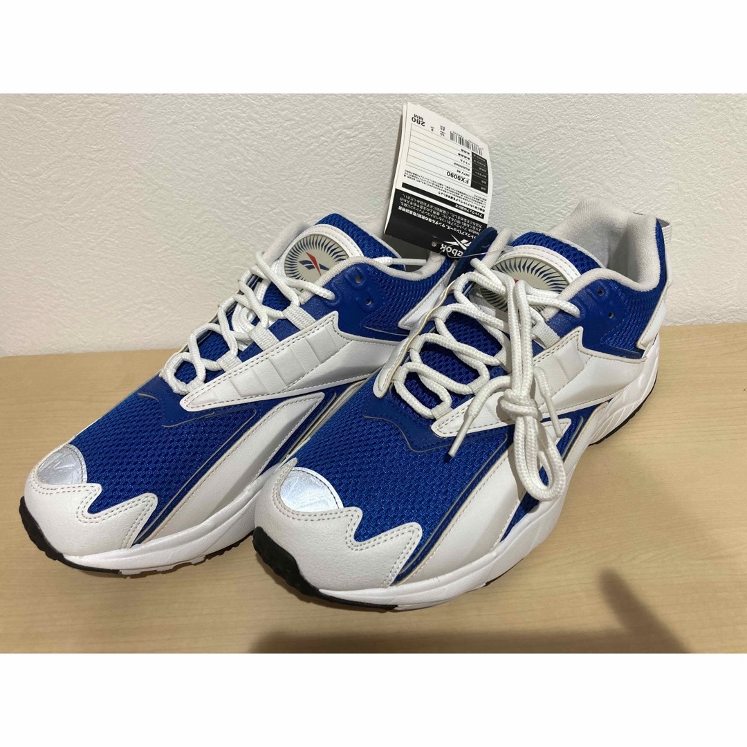 Reebok(リーボック)の新品.*Reebok リーボック INTV96 US10(28cm) スニーカー メンズの靴/シューズ(スニーカー)の商品写真