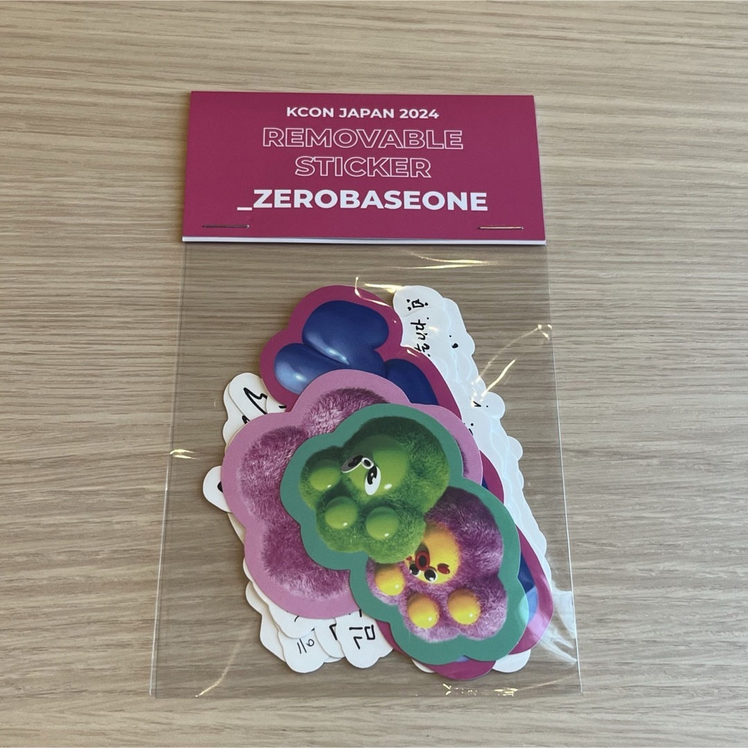 ZEROBASEONE ZB1 KCON ステッカー エンタメ/ホビーのタレントグッズ(アイドルグッズ)の商品写真