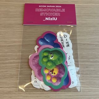 NiziU KCON ステッカー(アイドルグッズ)