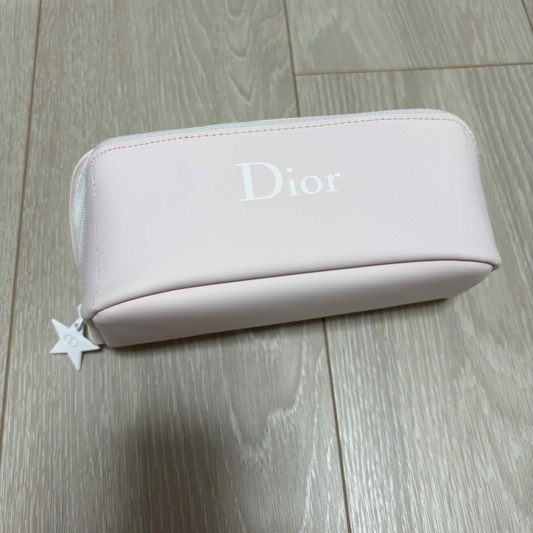 Christian Dior(クリスチャンディオール)のDior ノベルティ ポーチ ピンク レディースのファッション小物(ポーチ)の商品写真