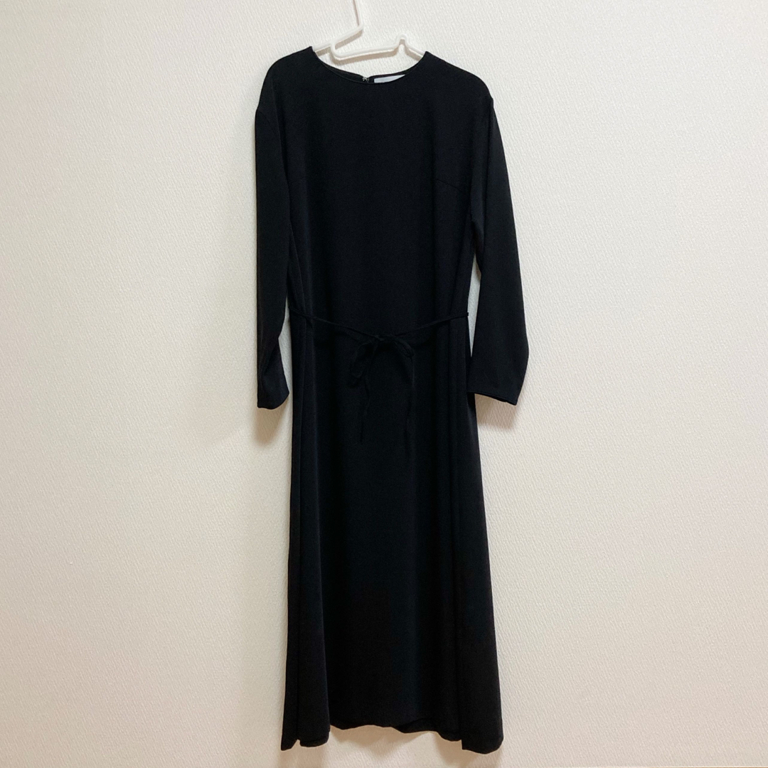 RIM.ARK(リムアーク)の【RIM.ARK】R-neck flare dress レディースのワンピース(ロングワンピース/マキシワンピース)の商品写真