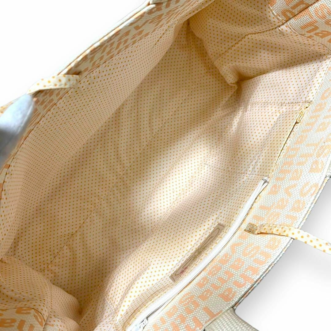 Samantha Thavasa(サマンサタバサ)のサマンサタバサ トートバッグ キャンバス 総柄 オレンジ ホワイト 777 レディースのバッグ(トートバッグ)の商品写真
