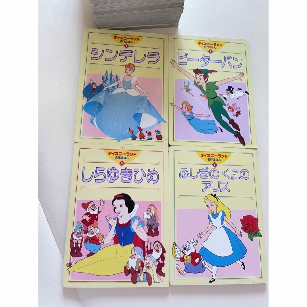 Disney(ディズニー)のディズニーランド名作えほん　18冊セット エンタメ/ホビーの本(絵本/児童書)の商品写真