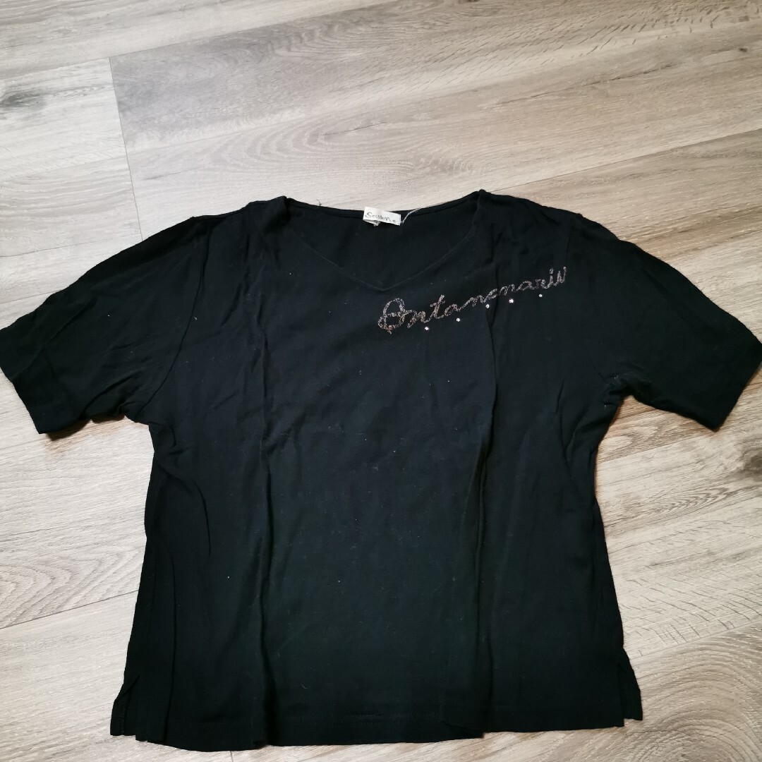 黒 Tシャツ ティーシャツ レディースのトップス(Tシャツ(半袖/袖なし))の商品写真
