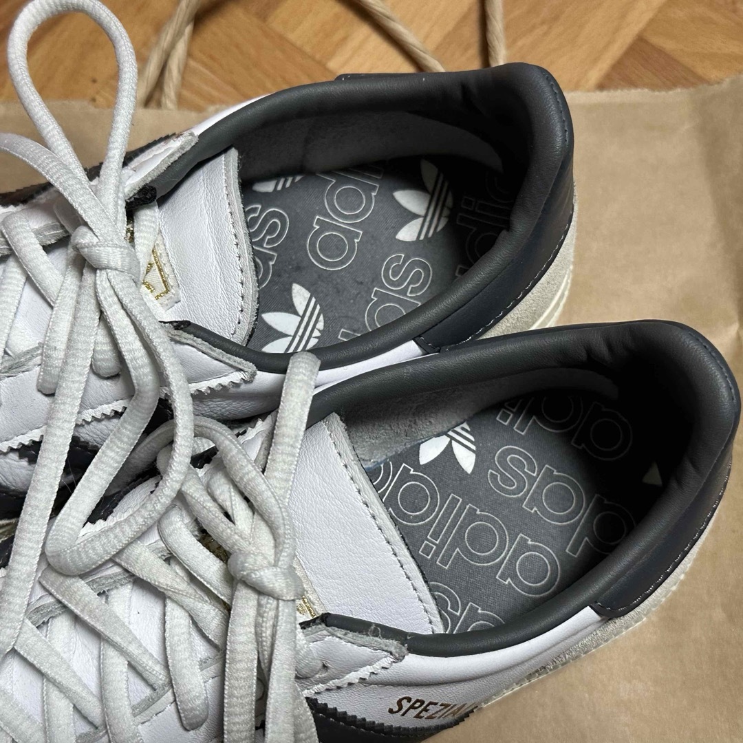 adidas(アディダス)のadidasアディダスhandball spezialハンドボールスペツィアル レディースの靴/シューズ(スニーカー)の商品写真