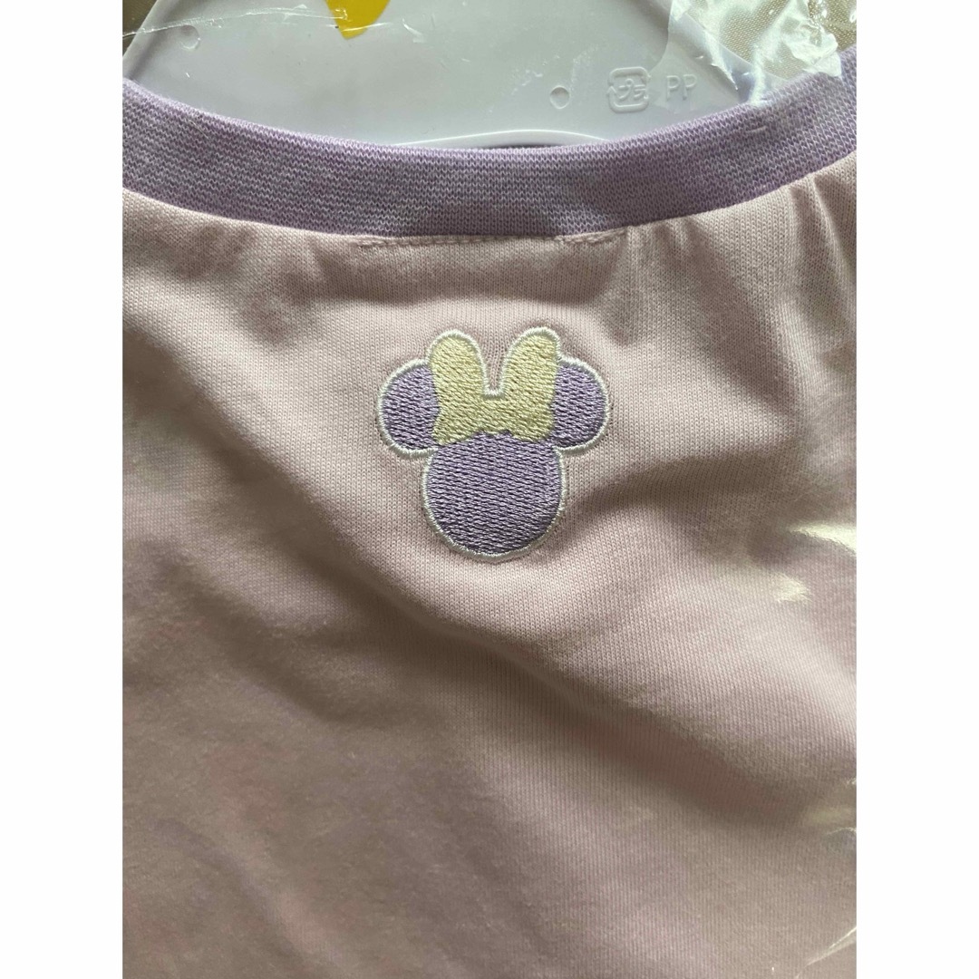 Disney(ディズニー)の新品　 Tシャツ キッズ/ベビー/マタニティのキッズ服女の子用(90cm~)(Tシャツ/カットソー)の商品写真