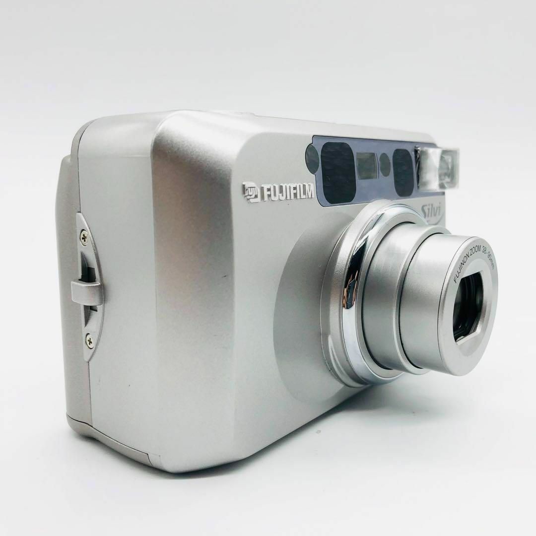 【完動品】FUJIFILM Silvi 90 フィルムカメラ 動作確認済み スマホ/家電/カメラのカメラ(フィルムカメラ)の商品写真