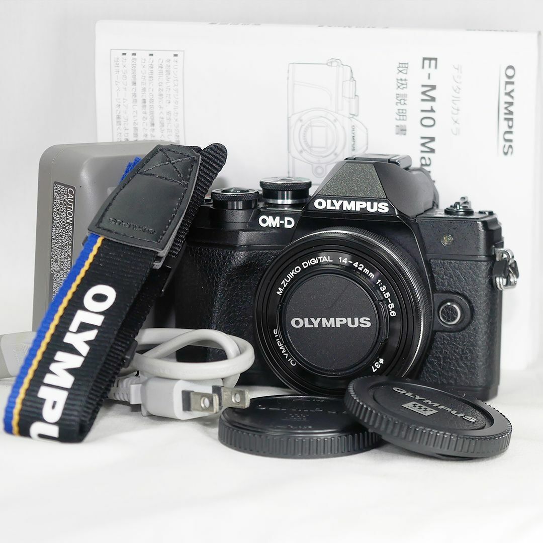 OLYMPUS(オリンパス)のOLYMPUS OM-D E-M10 mark III ＋ 電動パンケーキレンズ スマホ/家電/カメラのカメラ(デジタル一眼)の商品写真