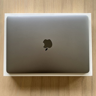 アップル(Apple)の最軽量モデル　Apple MacBook 12インチ 無印(ノートPC)