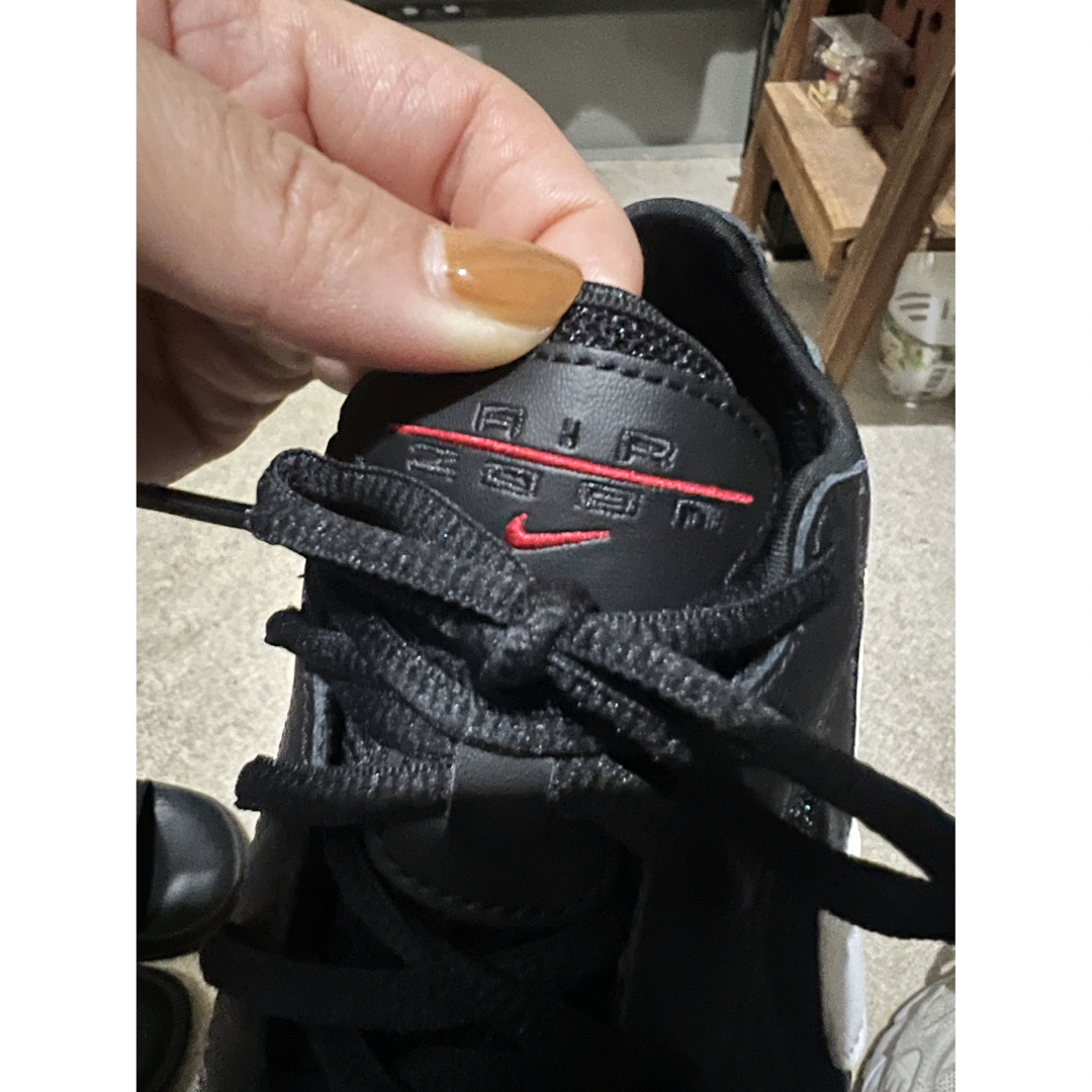 NIKE(ナイキ)のNIKE ナイキ　AIRZOOM エアズーム　ディビジョン　23センチ レディースの靴/シューズ(スニーカー)の商品写真