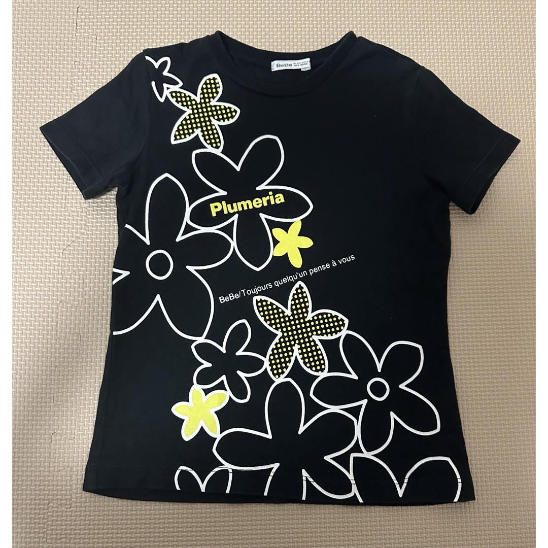 BeBe(ベベ)の【BeBe べべ】ガールズ　花柄デザイン　半袖Tシャツ　トップス　120cm キッズ/ベビー/マタニティのキッズ服女の子用(90cm~)(Tシャツ/カットソー)の商品写真