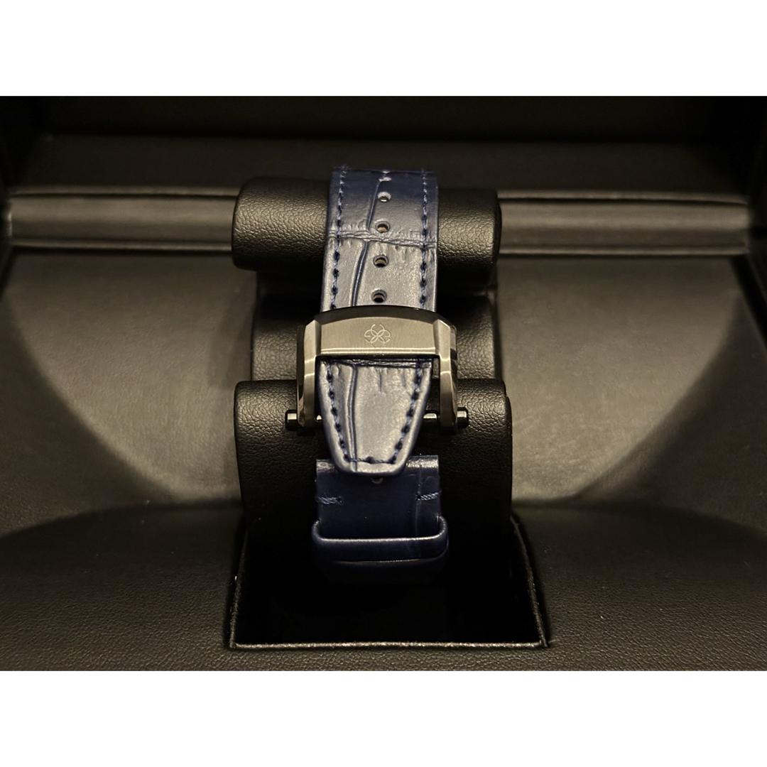 【カスタム品35,000円OFF】ゴールデンコンセプト　40mm メンズの時計(レザーベルト)の商品写真