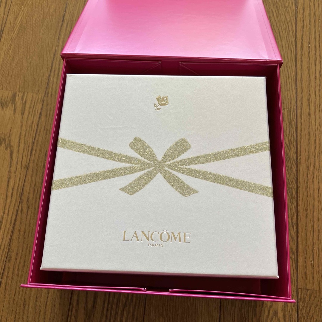 LANCOME(ランコム)のLANCÔME  ギフトボックス　コフレ空き箱 コスメ/美容のコスメ/美容 その他(その他)の商品写真