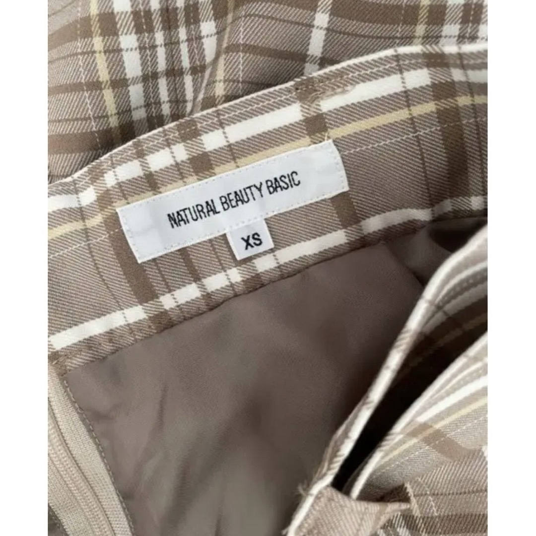 NATURAL BEAUTY BASIC(ナチュラルビューティーベーシック)のナチュラルビューティー ベルテッドチェックフレアスカート チェック 春コーデ レディースのスカート(ひざ丈スカート)の商品写真