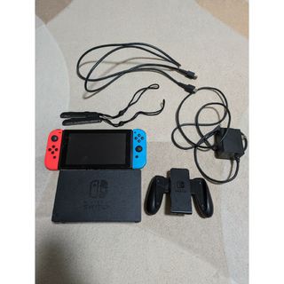 ニンテンドースイッチ(Nintendo Switch)の任天堂　Switch　本体　付属品　ジョイコン　その他(携帯用ゲーム機本体)