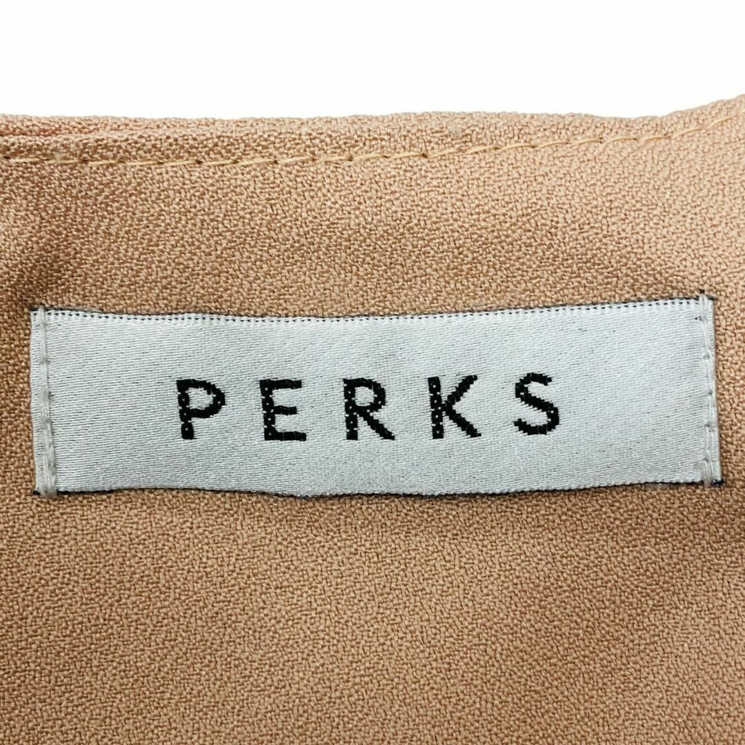 美品 PERKS パークス レディース ワンピース ひざ丈 半袖 M レディースのワンピース(ひざ丈ワンピース)の商品写真