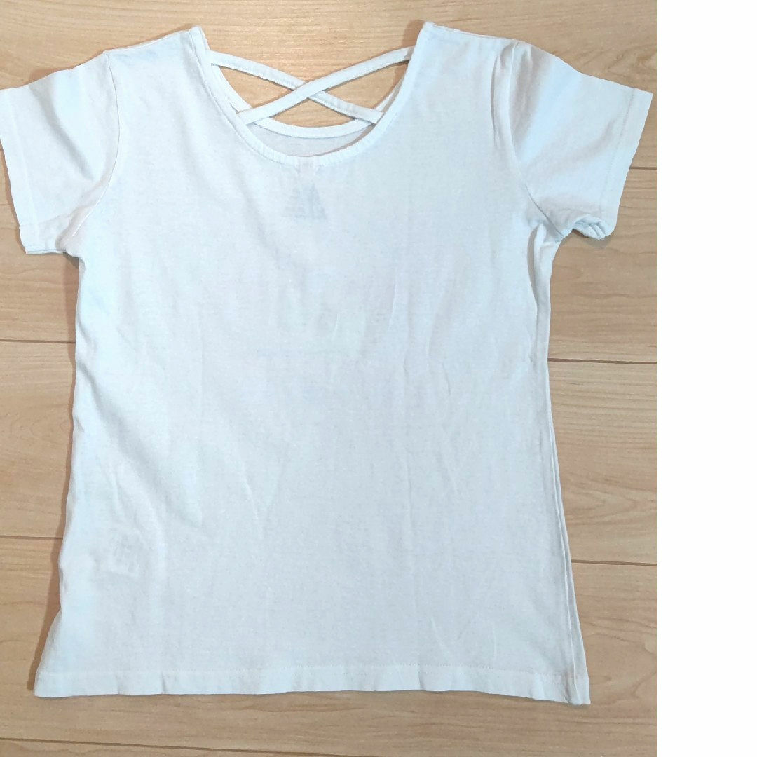 カットソー半袖 サイズ150 キッズ/ベビー/マタニティのキッズ服女の子用(90cm~)(Tシャツ/カットソー)の商品写真