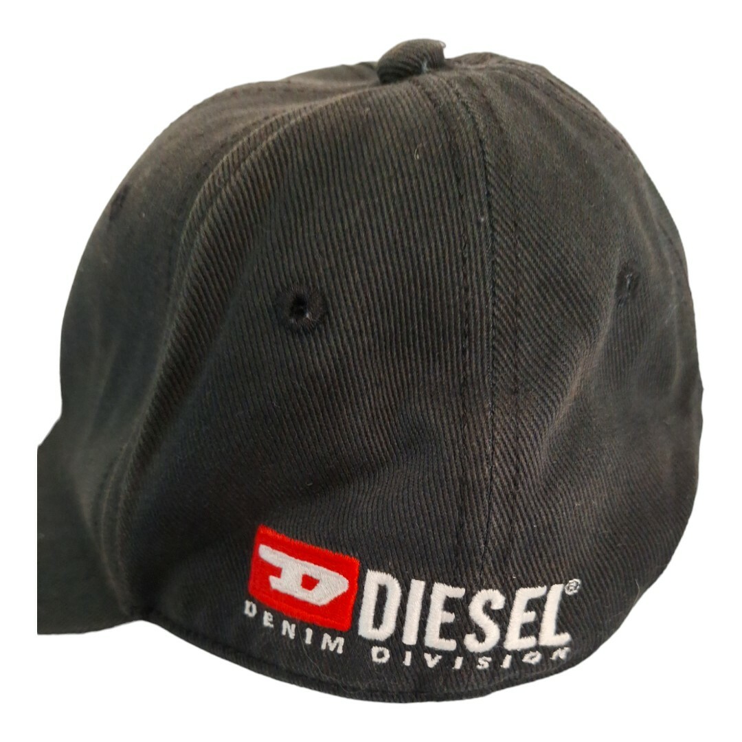 DIESEL(ディーゼル)のDIESEL　ディーゼル　 デニムCAP　浅め　ブラック　ダメージ仕様 メンズの帽子(キャップ)の商品写真