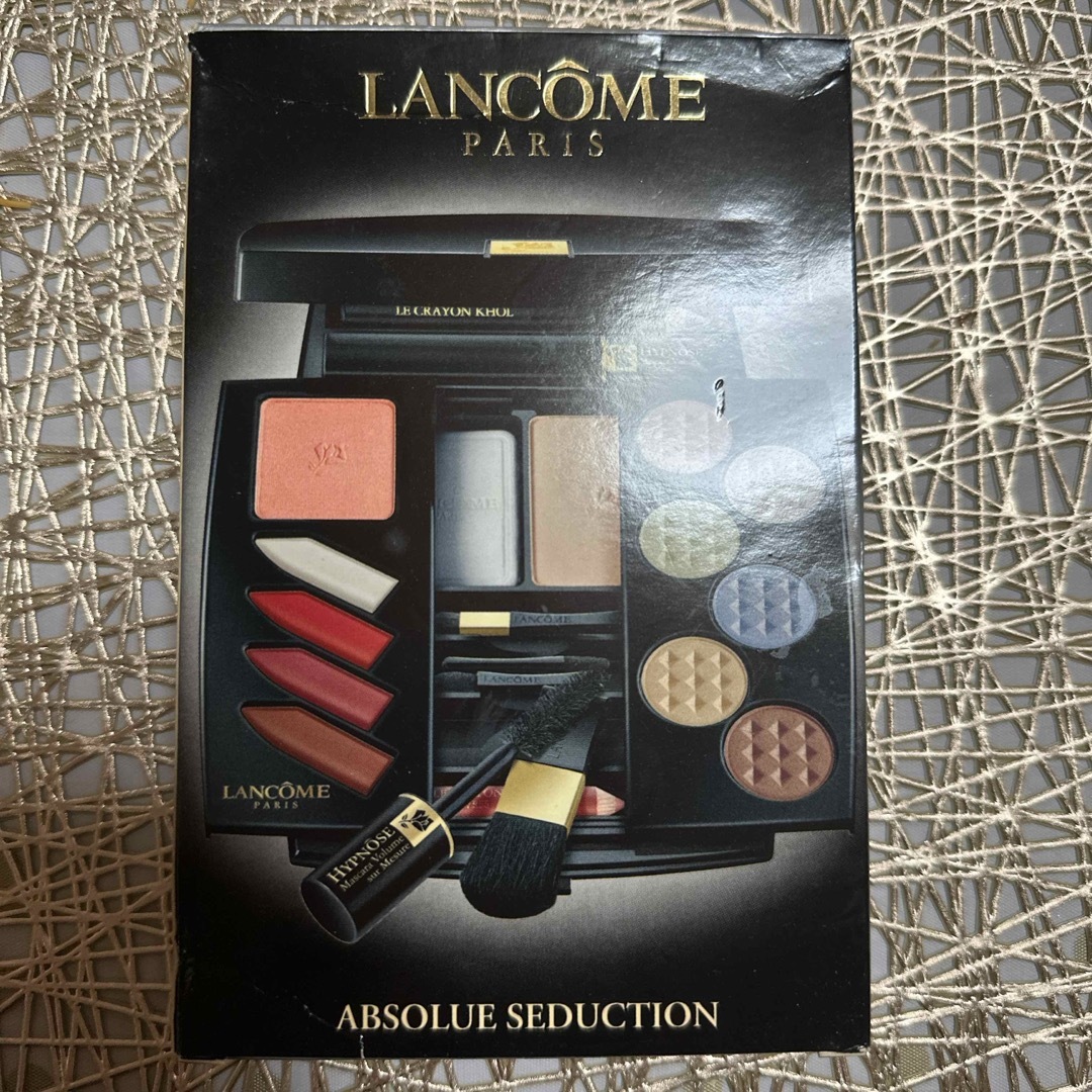 LANCOME(ランコム)のLANCOME.ランコムABSOLUE SEDUCTION　未使用 コスメ/美容のキット/セット(コフレ/メイクアップセット)の商品写真