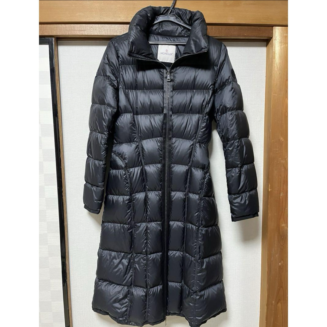 MONCLER(モンクレール)の希少サイズ3 MONCLER Bellevalia ハイネックダウンコート 3 レディースのジャケット/アウター(ダウンコート)の商品写真