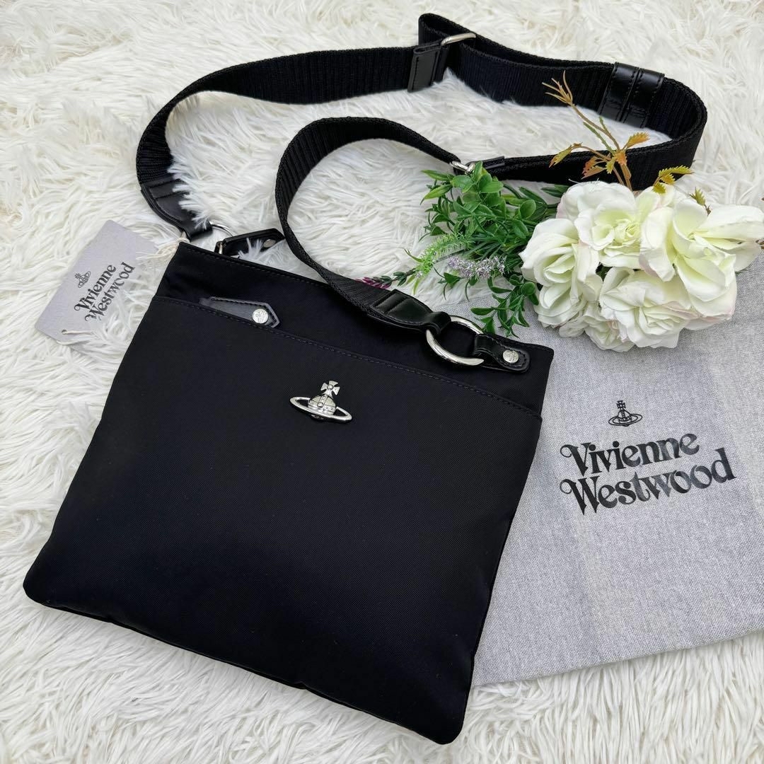 Vivienne Westwood(ヴィヴィアンウエストウッド)の未使用 激レア ヴィヴィアン ショルダーバッグ ナイロンレザー シルバーオーブ レディースのバッグ(ショルダーバッグ)の商品写真