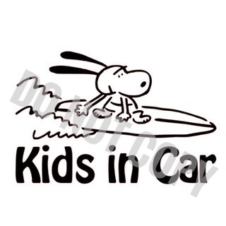 41 送料無料‼︎　kids in Car 白　ステッカー　カッティングシール　(車外アクセサリ)