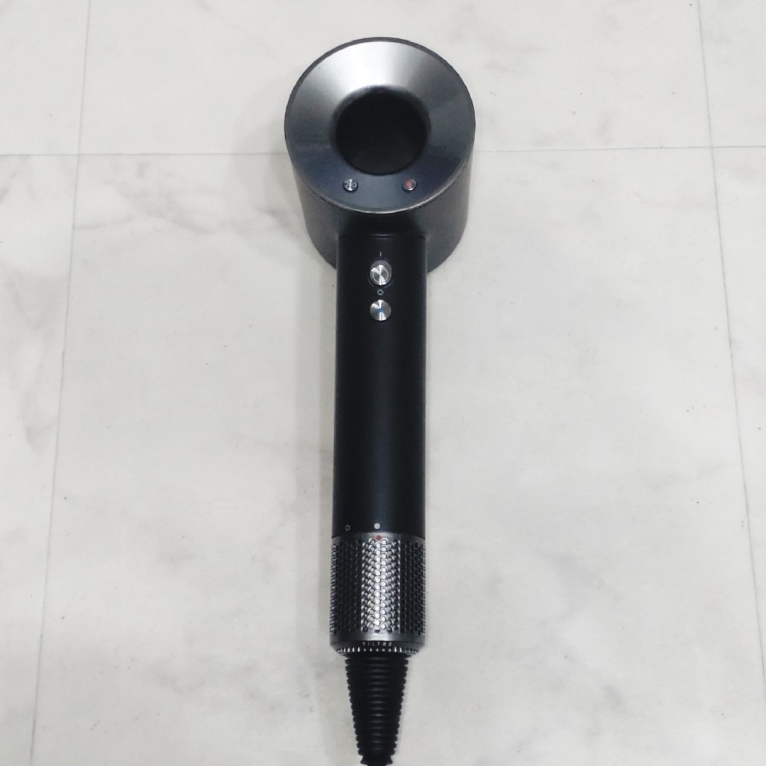 Dyson(ダイソン)のDyson Supersonic HD03 Black スマホ/家電/カメラの美容/健康(ドライヤー)の商品写真