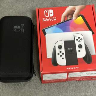 Nintendo Switch - 【極美品】Nintendo Switch  有機ELモデル ケース付き