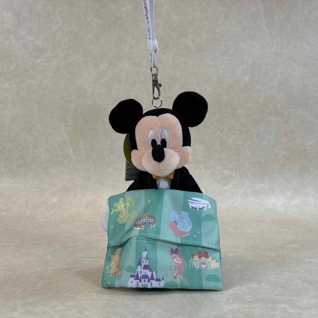 Disney(ディズニー)のディズニー　ミッキー　ポケットティッシュカバー　ニュードリームズモアファン エンタメ/ホビーのおもちゃ/ぬいぐるみ(キャラクターグッズ)の商品写真