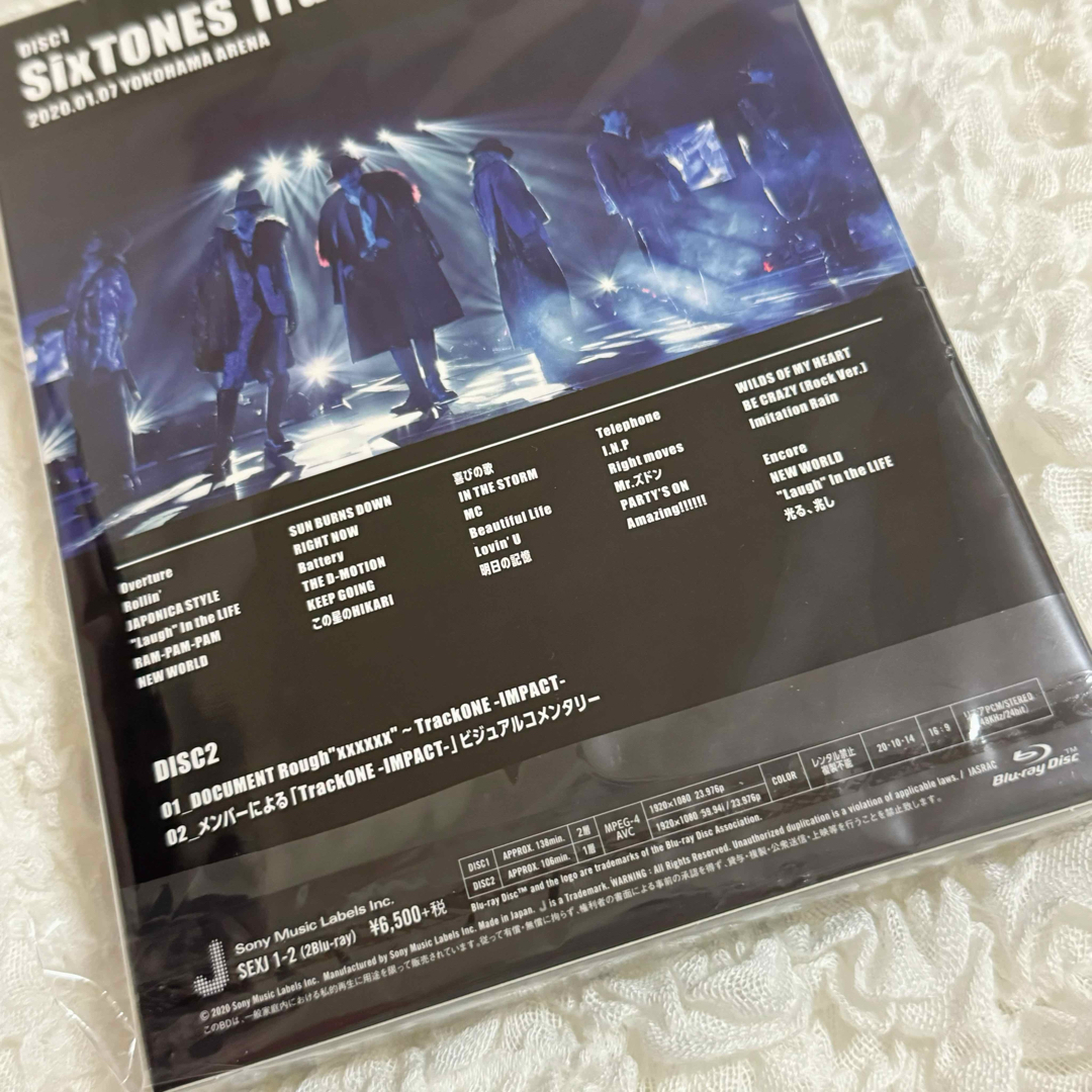 SixTONES(ストーンズ)のSixTONES TrackONE -IMPACT- Blu-ray エンタメ/ホビーのタレントグッズ(アイドルグッズ)の商品写真