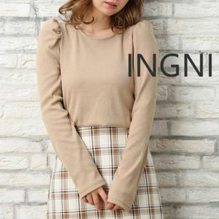 INGNI - ＩＮＧＮＩイング ボリュームスリーブ テレコ リブ カットソー パワショル