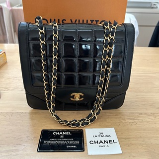 シャネル(CHANEL)の極美品　シャネル　チェーンショルダーバッグ　チョコバー★(ショルダーバッグ)